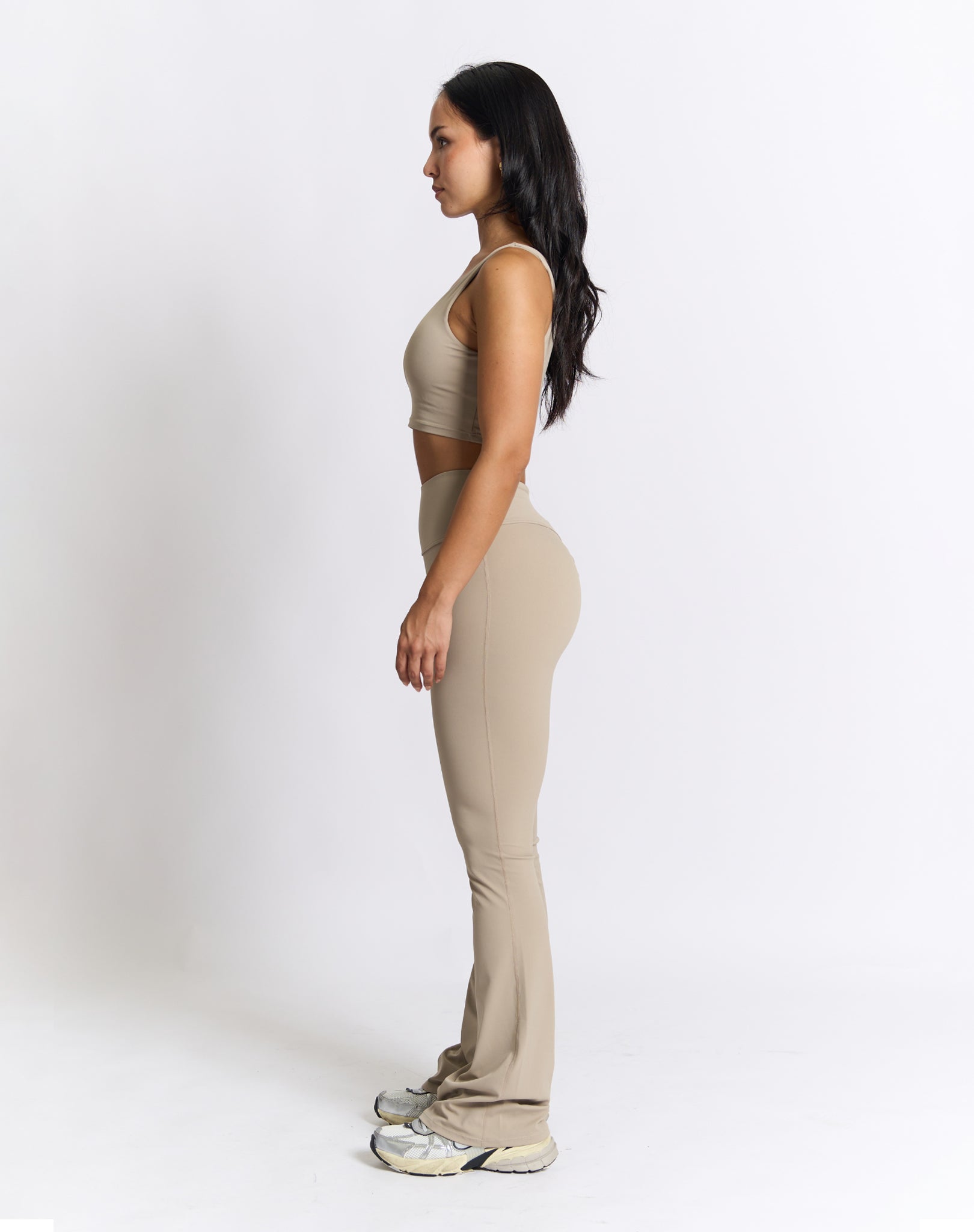 BEFREE U-scooped Top - Almond