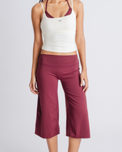 Wideleg Capri - Red Berry