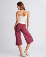 Wideleg Capri - Red Berry