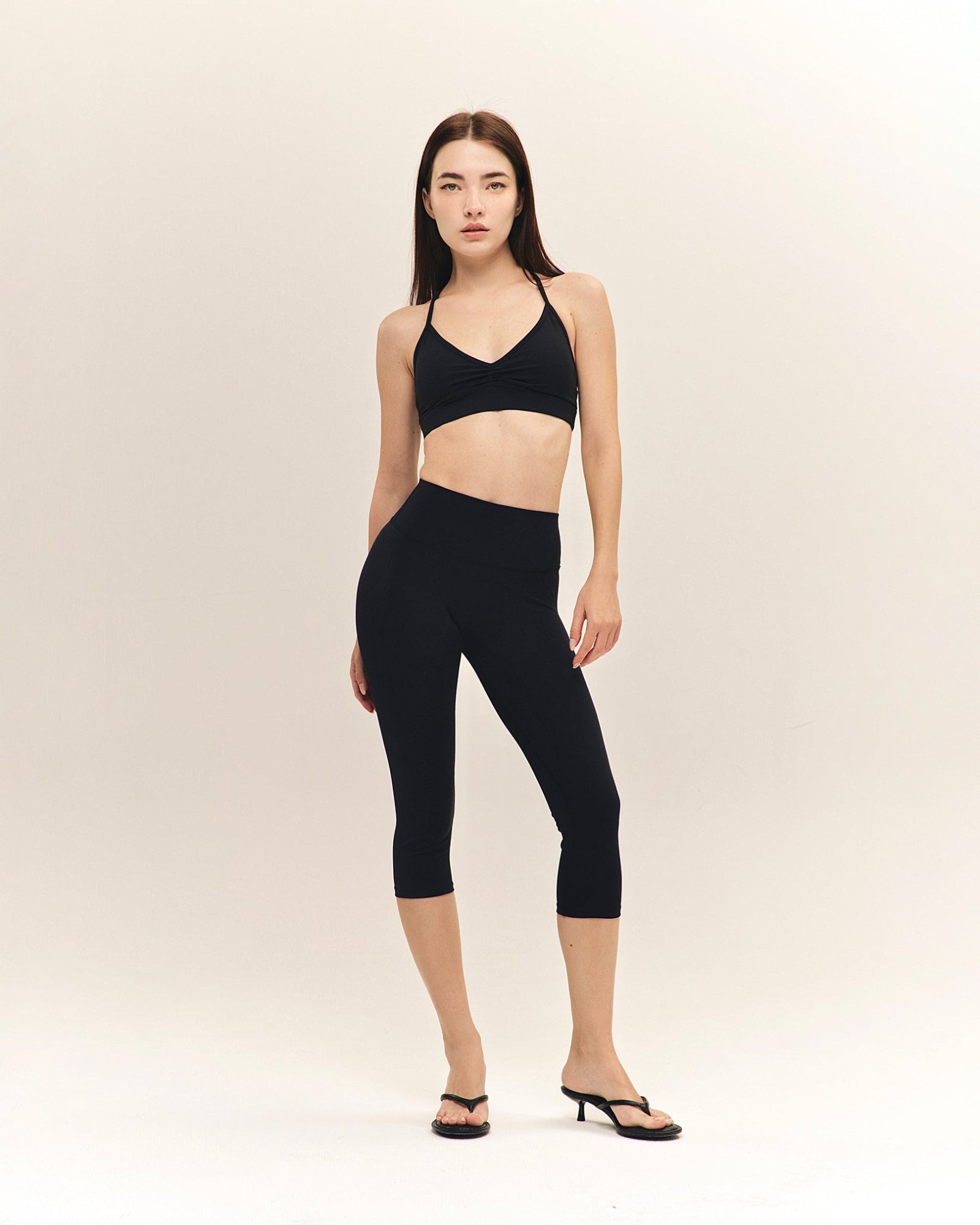 Capri Leggings - Muse Black